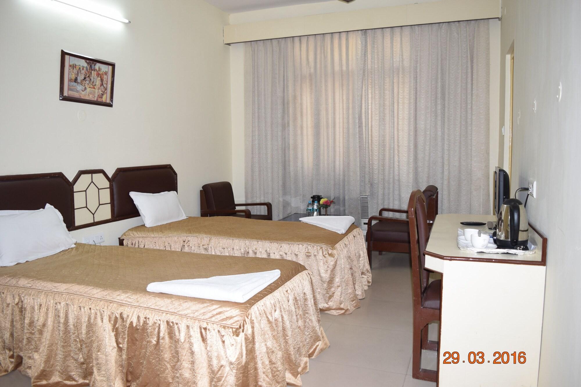 Hotel Lumbini International Bodh Gaya Extérieur photo