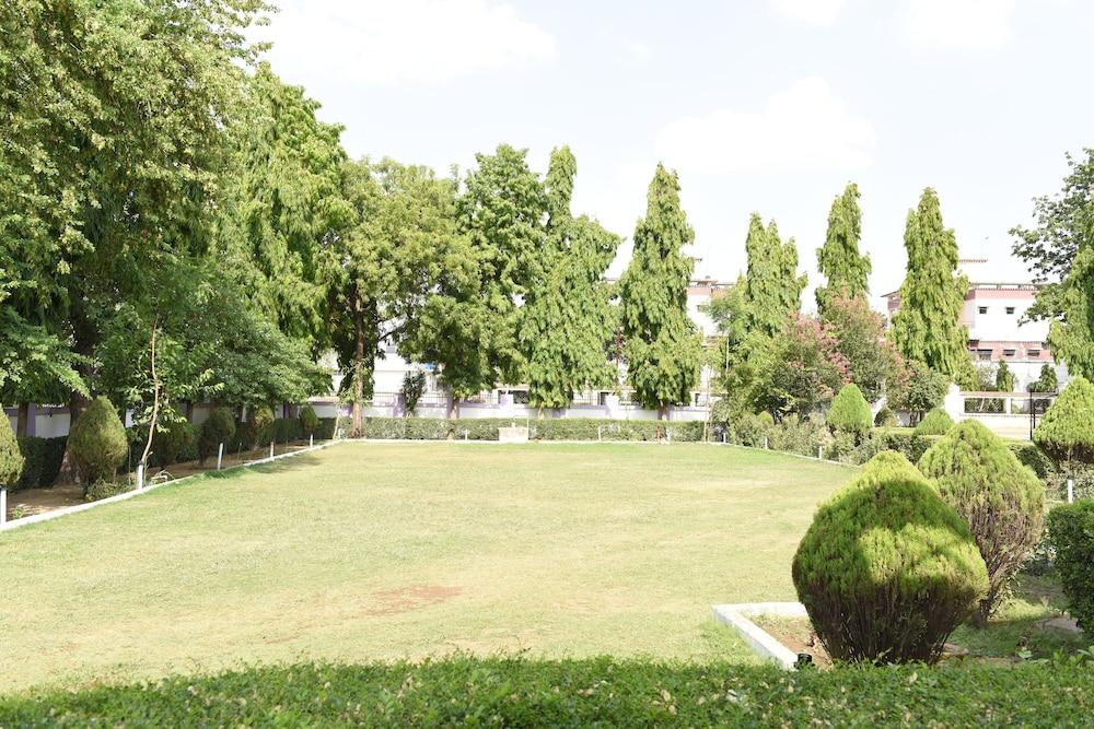 Hotel Lumbini International Bodh Gaya Extérieur photo