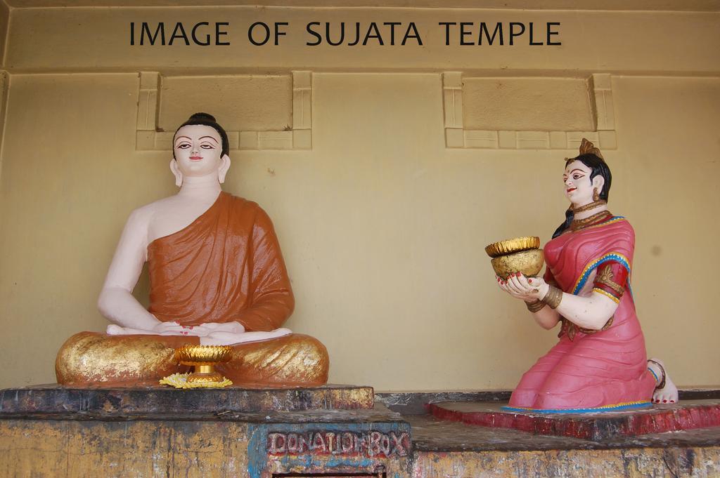Hotel Lumbini International Bodh Gaya Extérieur photo