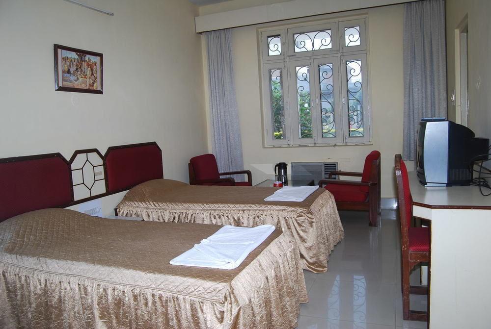 Hotel Lumbini International Bodh Gaya Extérieur photo