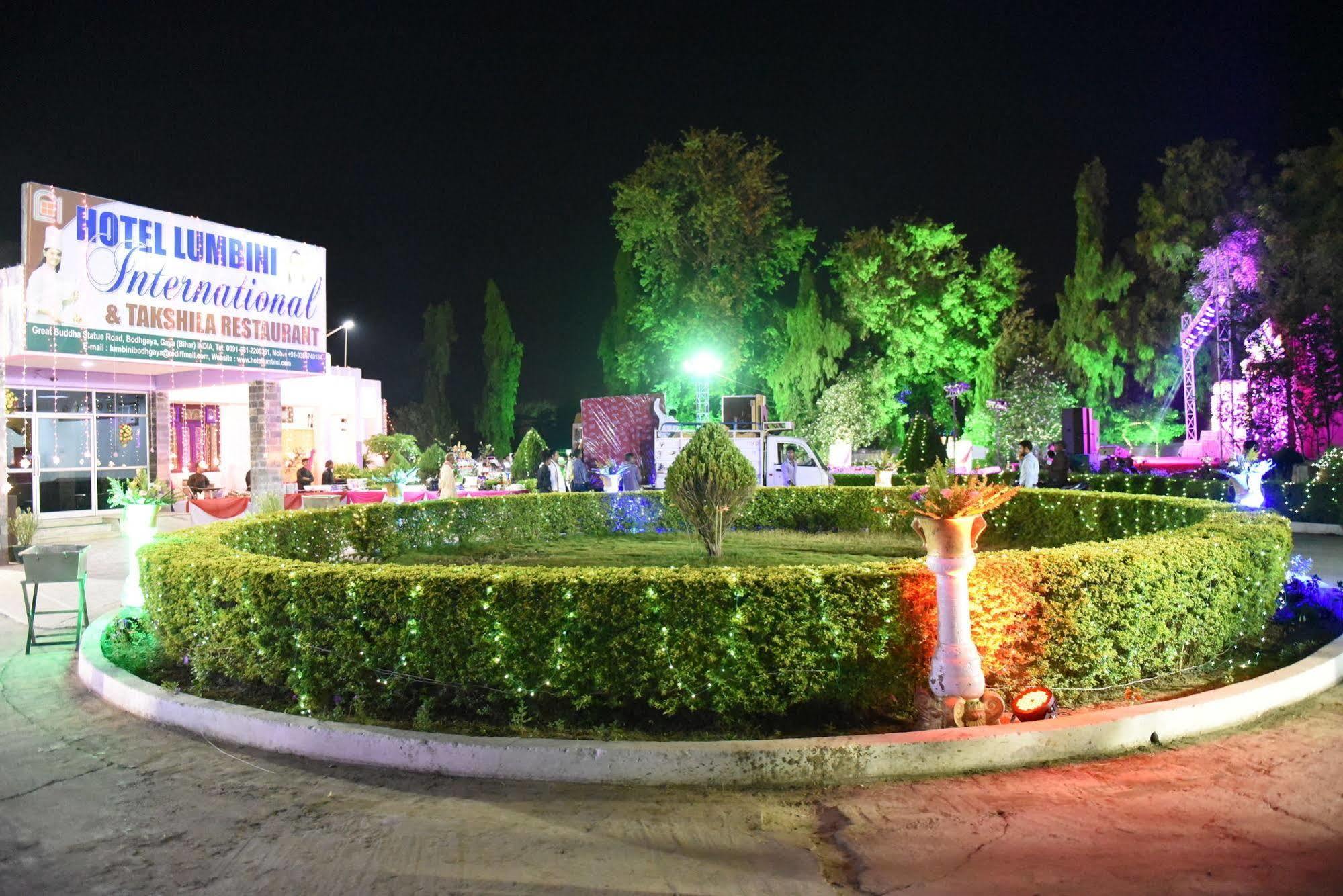 Hotel Lumbini International Bodh Gaya Extérieur photo