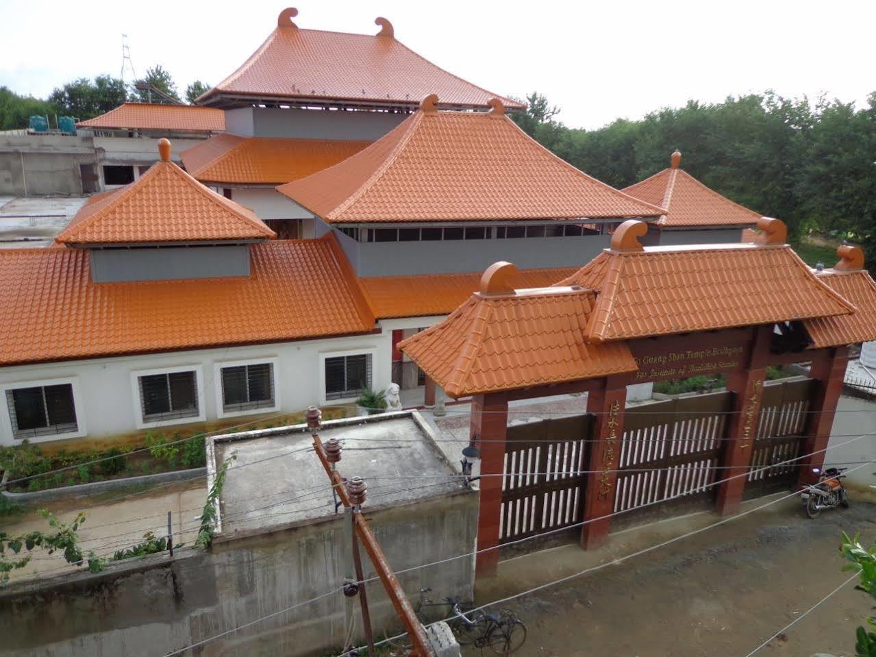 Hotel Lumbini International Bodh Gaya Extérieur photo